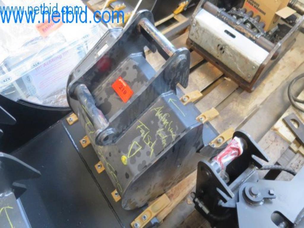 Implementos para maquinaria de construcción-1