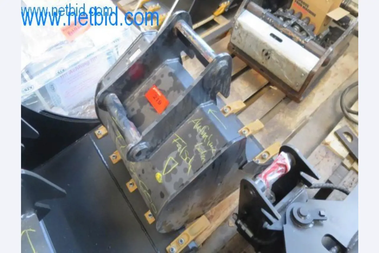 Implementos para maquinaria de construcción-1