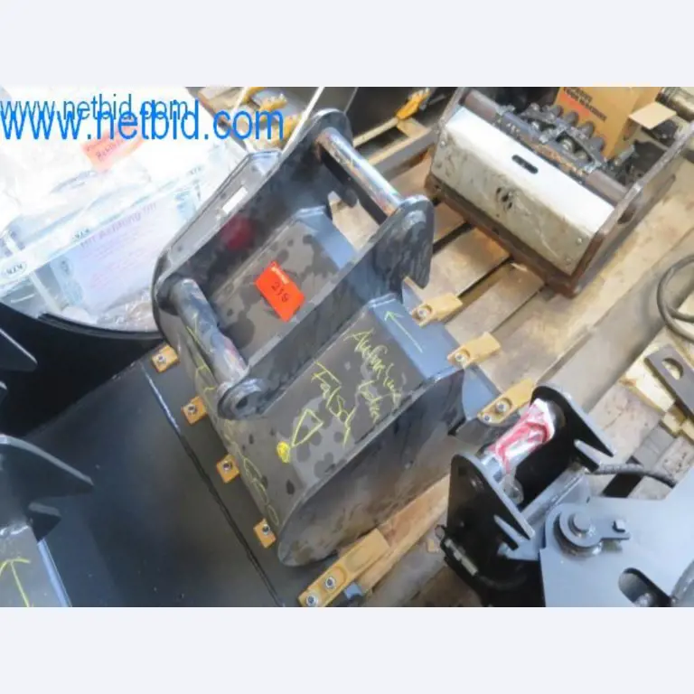 Implementos para maquinaria de construcción-1