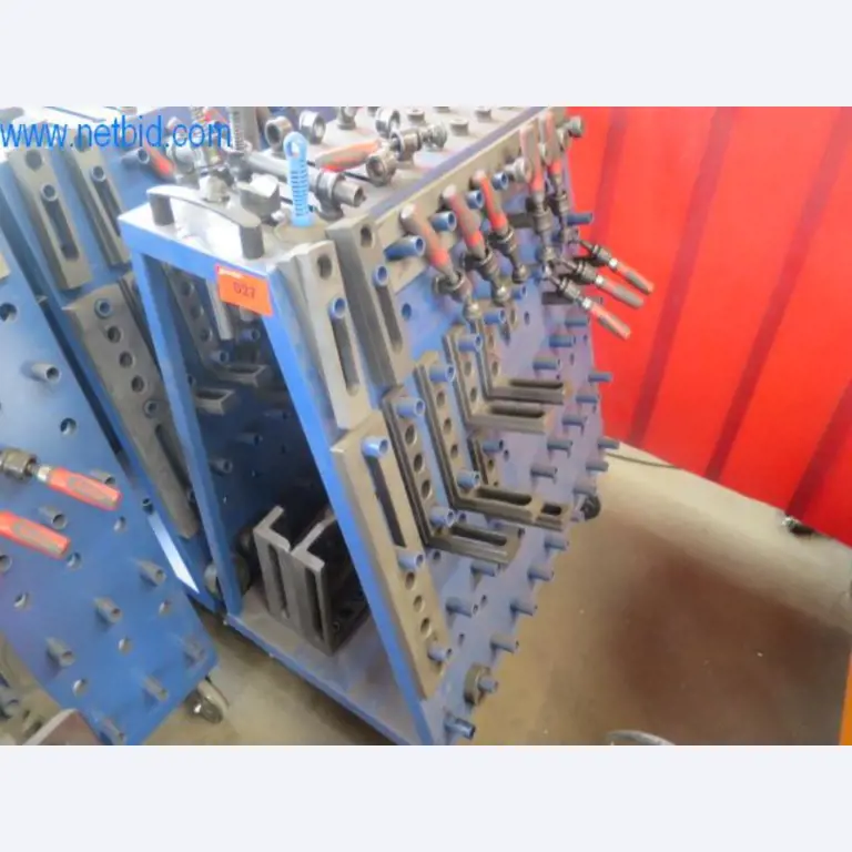 Anbaugeräte für Baumaschinen-1