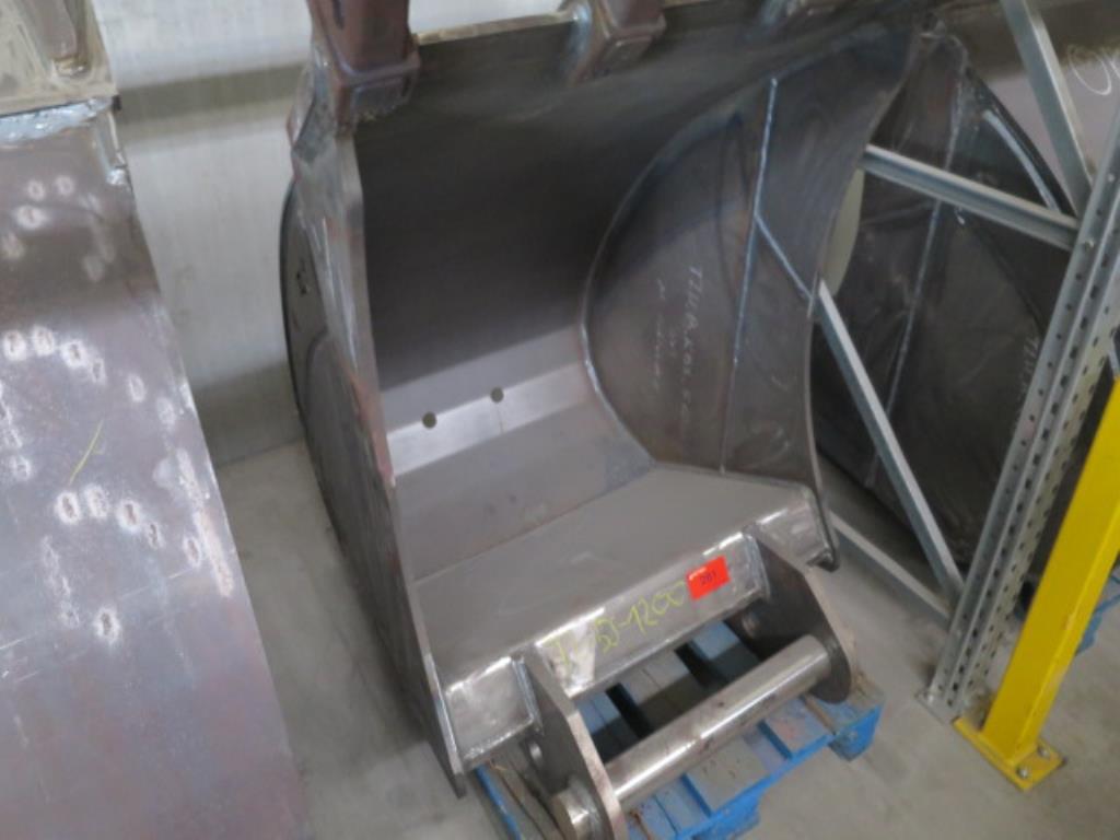 Přídavná zařízení pro stavební stroje-1