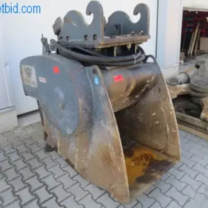 Jaw crusher bucket VTN FB200HD