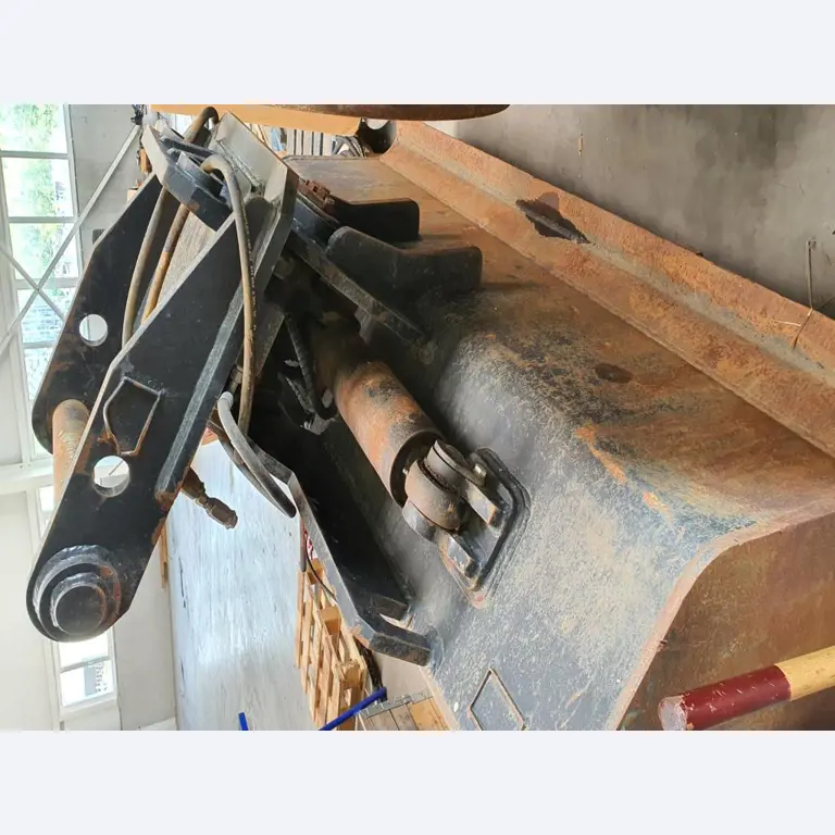 Implementos para maquinaria de construcción-2