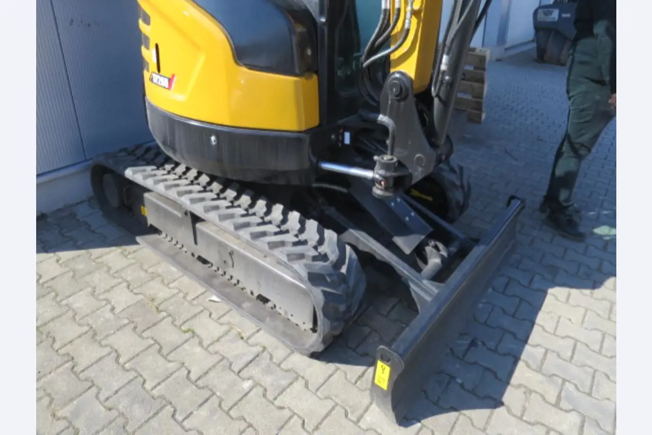 Implementos para maquinaria de construcción-4