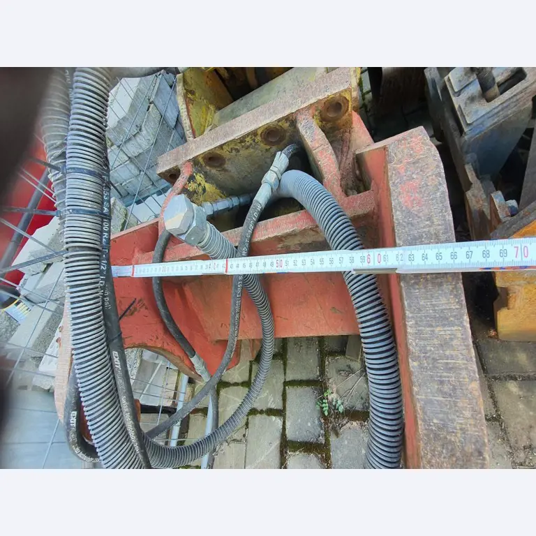 Implementos para maquinaria de construcción-4