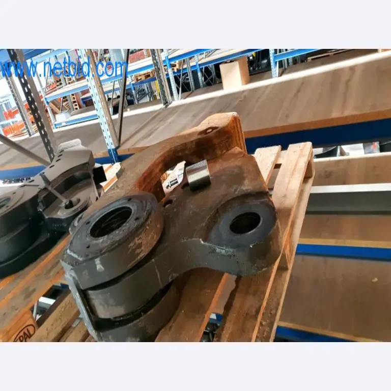 Anbaugeräte für Baumaschinen-1