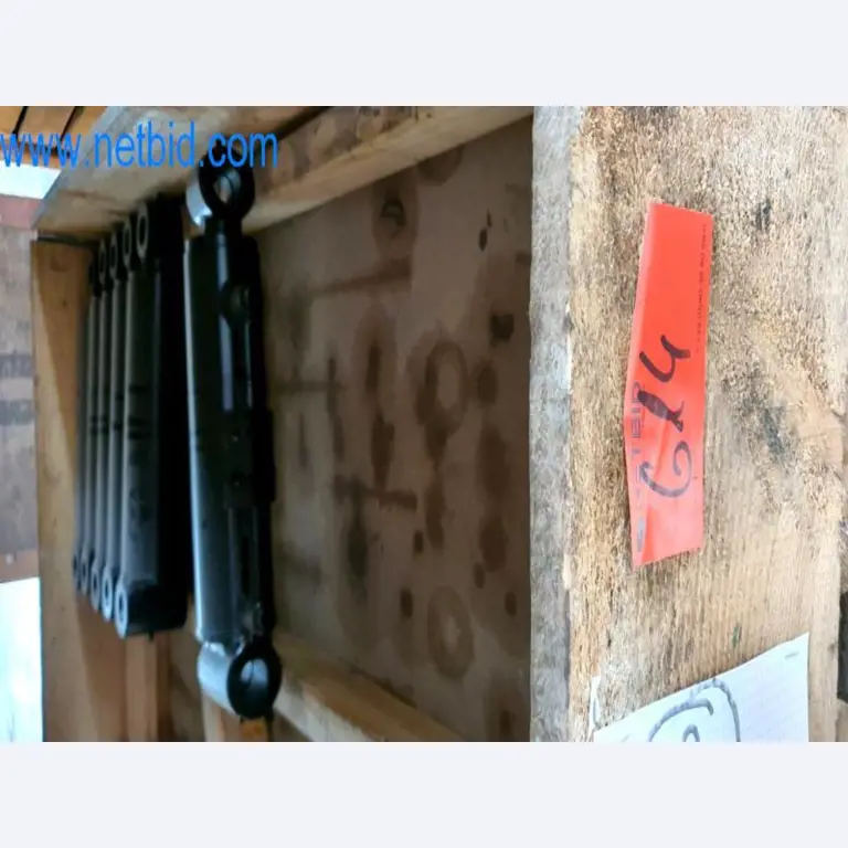 Implementos para maquinaria de construcción-1