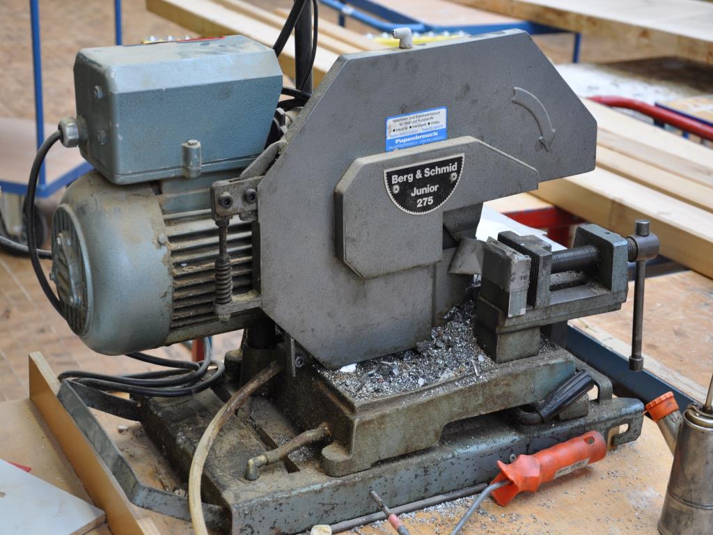 Tischlereimaschinen aus der Lehrwerkstatt einer beruflichen Schule-4