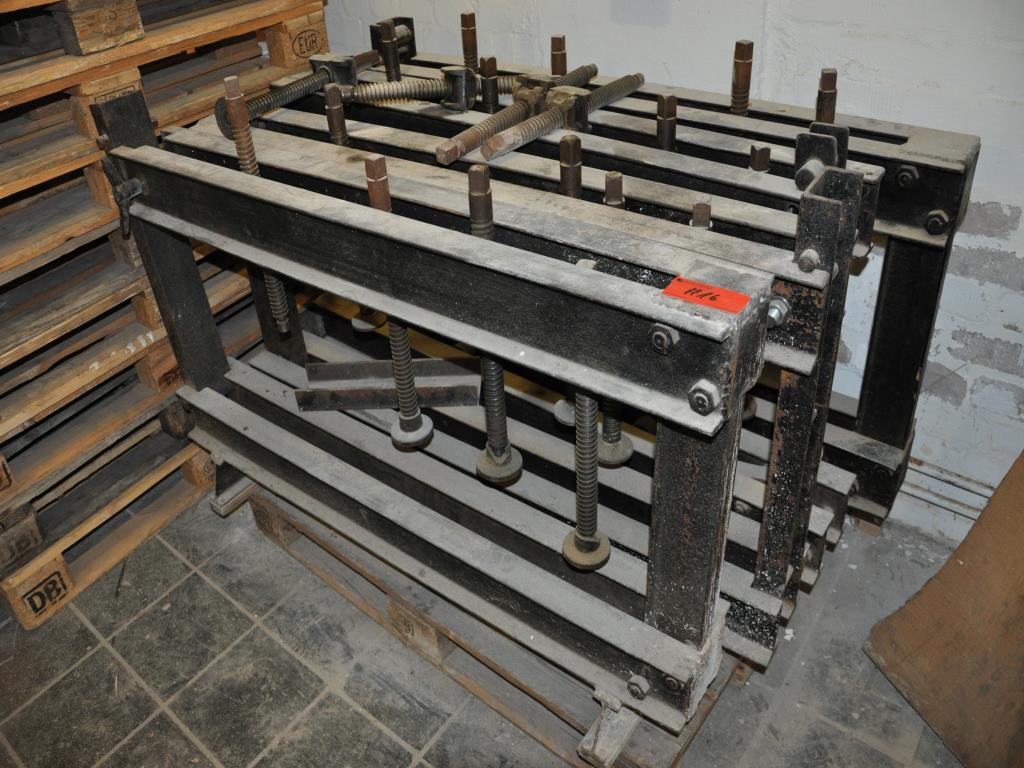 Tischlereimaschinen aus der Lehrwerkstatt einer beruflichen Schule-1