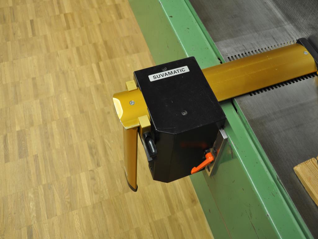 Máquinas de carpintaria da oficina de formação de uma escola profissional-3