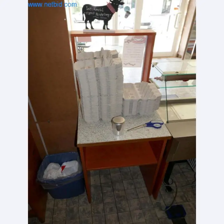 Bäckereiausstattung, Bäckereimaschinen, Fahrzeuge-6