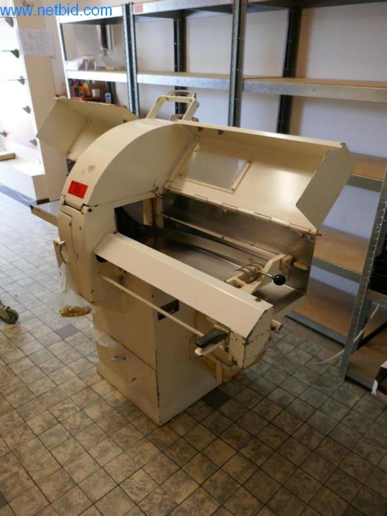 Bäckereiausstattung, Bäckereimaschinen, Fahrzeuge-2