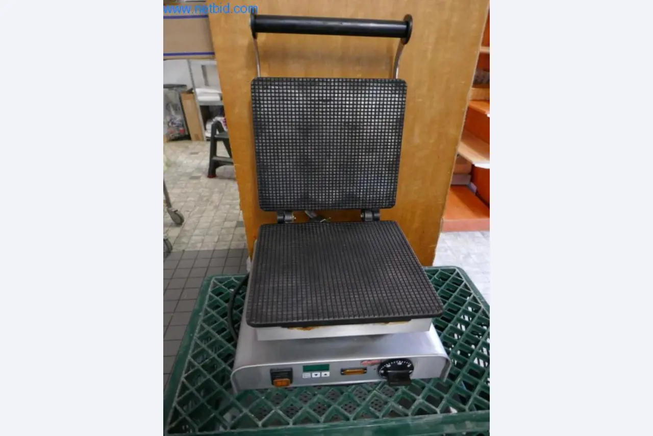 Bäckereiausstattung, Bäckereimaschinen, Fahrzeuge-2