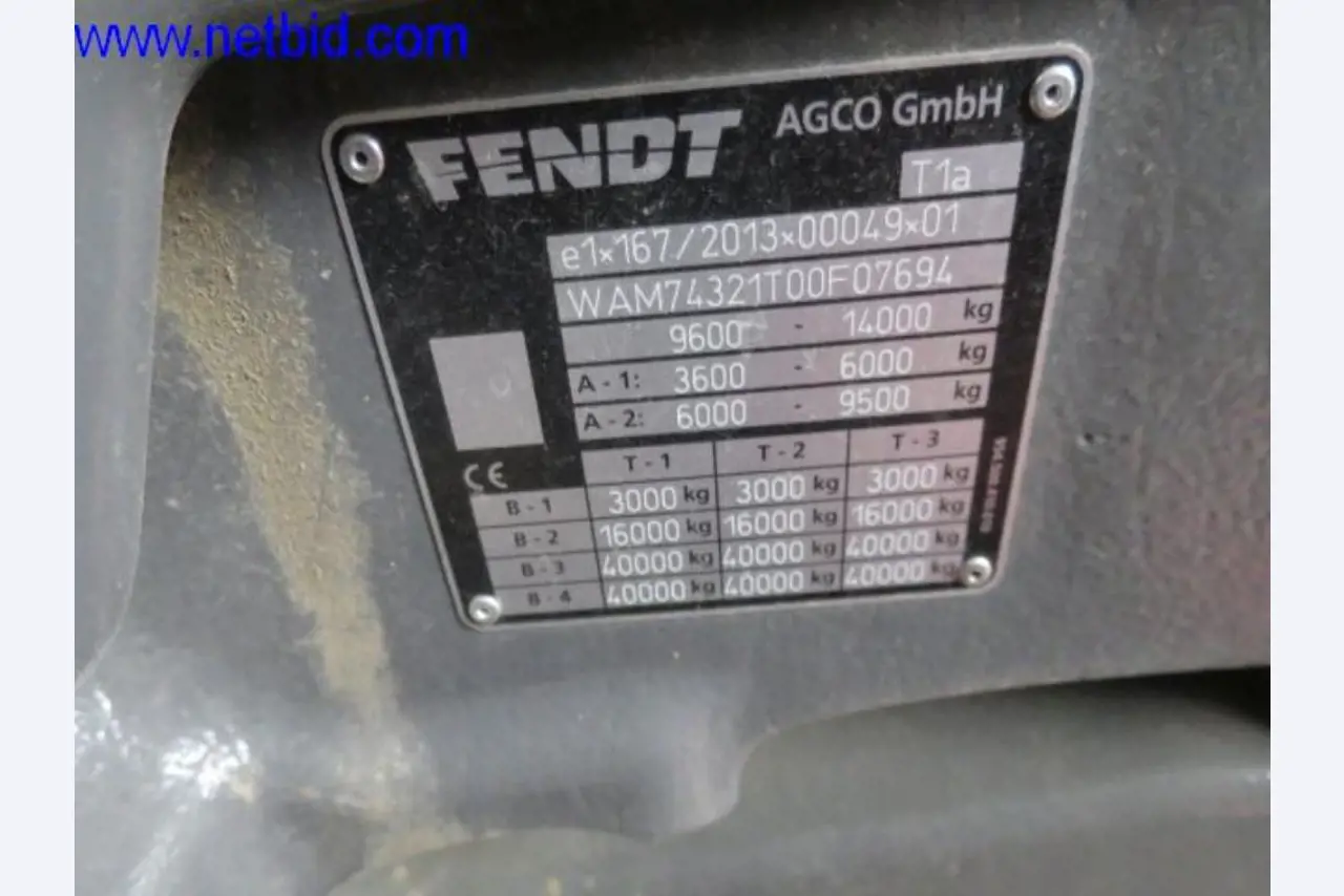 Tractor agrícola-24