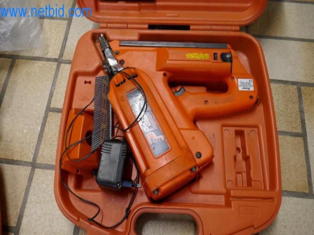 Maschinen, Warenvorräte und Montagematerial einer Dackdeckerei-1