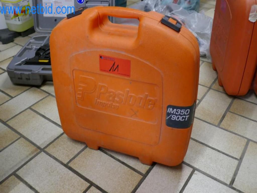 Stroje, zásoby a montážní materiál pokrývačské firmy-4