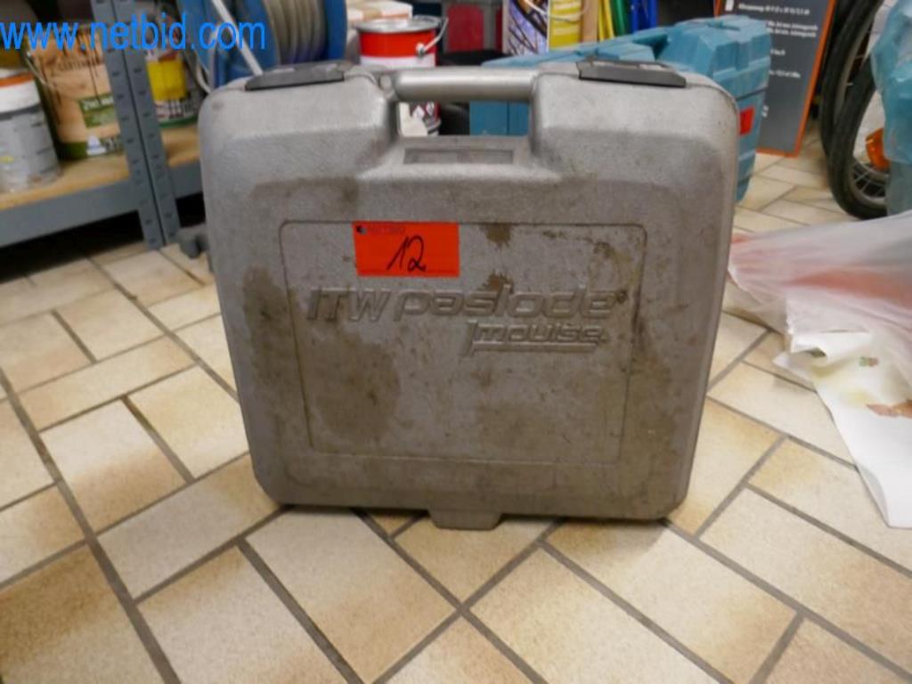 Maschinen, Warenvorräte und Montagematerial einer Dackdeckerei-4