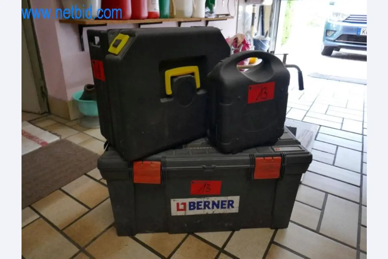 Maschinen, Warenvorräte und Montagematerial einer Dackdeckerei-6