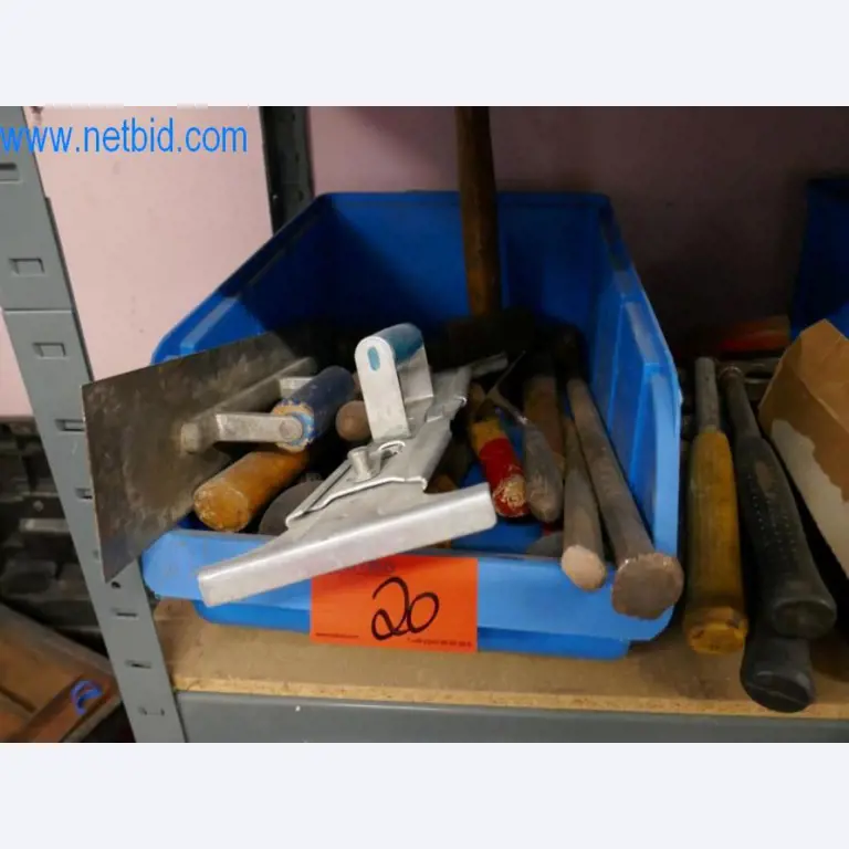 Maschinen, Warenvorräte und Montagematerial einer Dackdeckerei-1