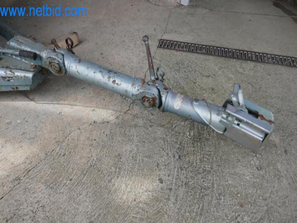 Maquinaria, existencias y materiales de montaje de una empresa de tejados-3