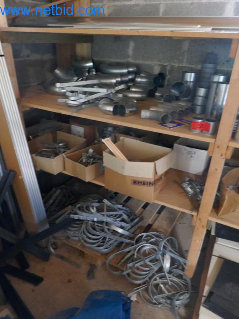 Machines, stocks de marchandises et matériel de montage d'une entreprise de couverture en tuiles-1