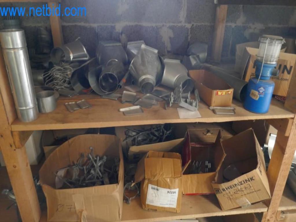 Machines, stocks de marchandises et matériel de montage d'une entreprise de couverture en tuiles-2