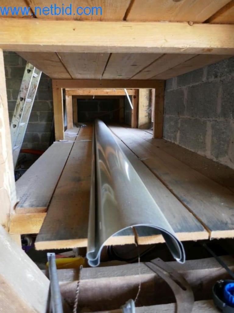 Machines, stocks de marchandises et matériel de montage d'une entreprise de couverture en tuiles-4