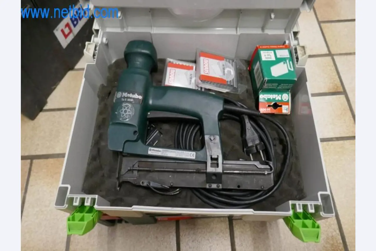 Maschinen, Warenvorräte und Montagematerial einer Dackdeckerei-4