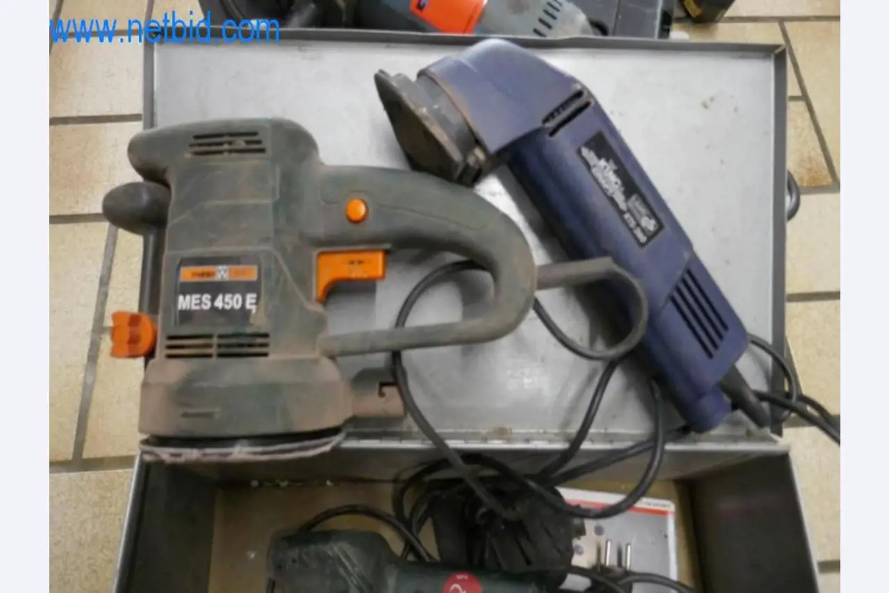 Maschinen, Warenvorräte und Montagematerial einer Dackdeckerei-5