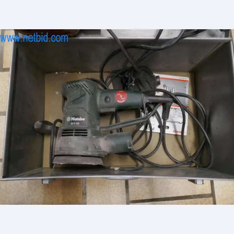 Maschinen, Warenvorräte und Montagematerial einer Dackdeckerei-6