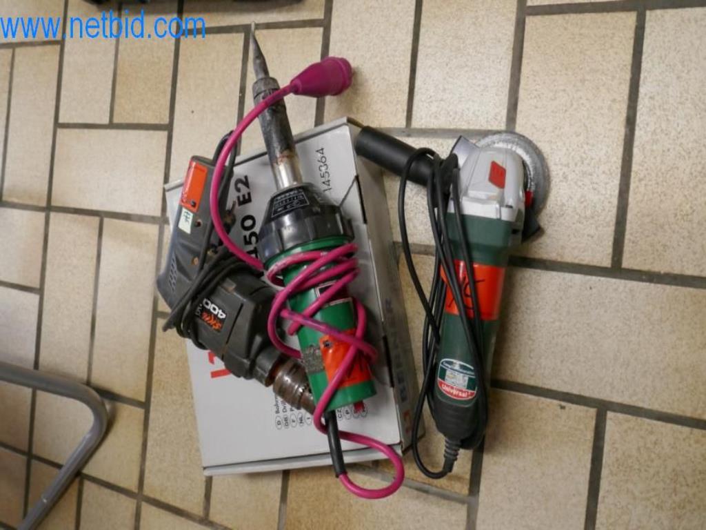 Stroje, zásoby a montážní materiál pokrývačské firmy-7