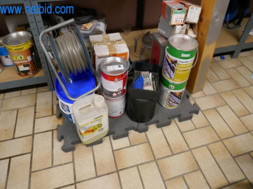 Stroje, zásoby a montážní materiál pokrývačské firmy-3