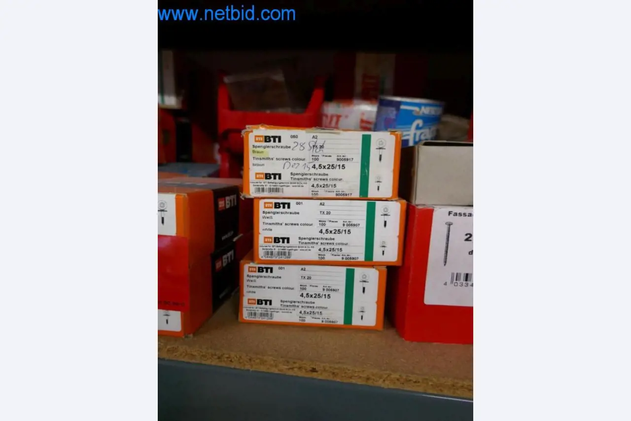 Maschinen, Warenvorräte und Montagematerial einer Dackdeckerei-6