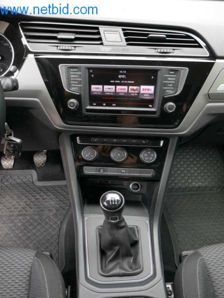 Maquinaria, existencias y materiales de montaje de una empresa de tejados-19