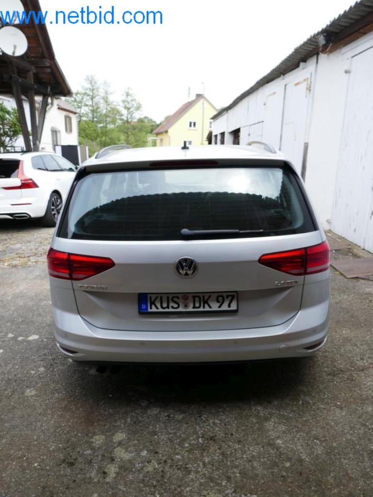 Maquinaria, existencias y materiales de montaje de una empresa de tejados-8