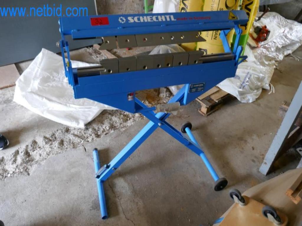 Maquinaria, existencias y materiales de montaje de una empresa de tejados-1