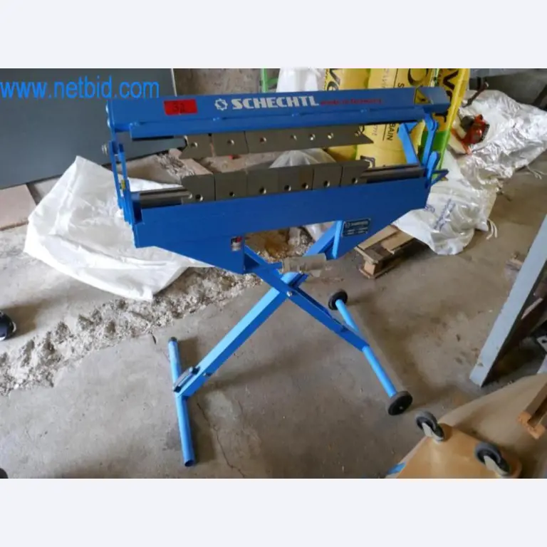 Maschinen, Warenvorräte und Montagematerial einer Dackdeckerei-1