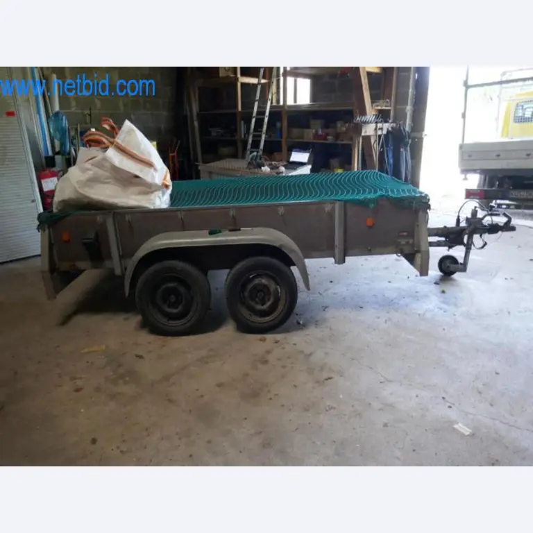 Maschinen, Warenvorräte und Montagematerial einer Dackdeckerei-2