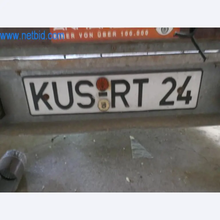 Maschinen, Warenvorräte und Montagematerial einer Dackdeckerei-5