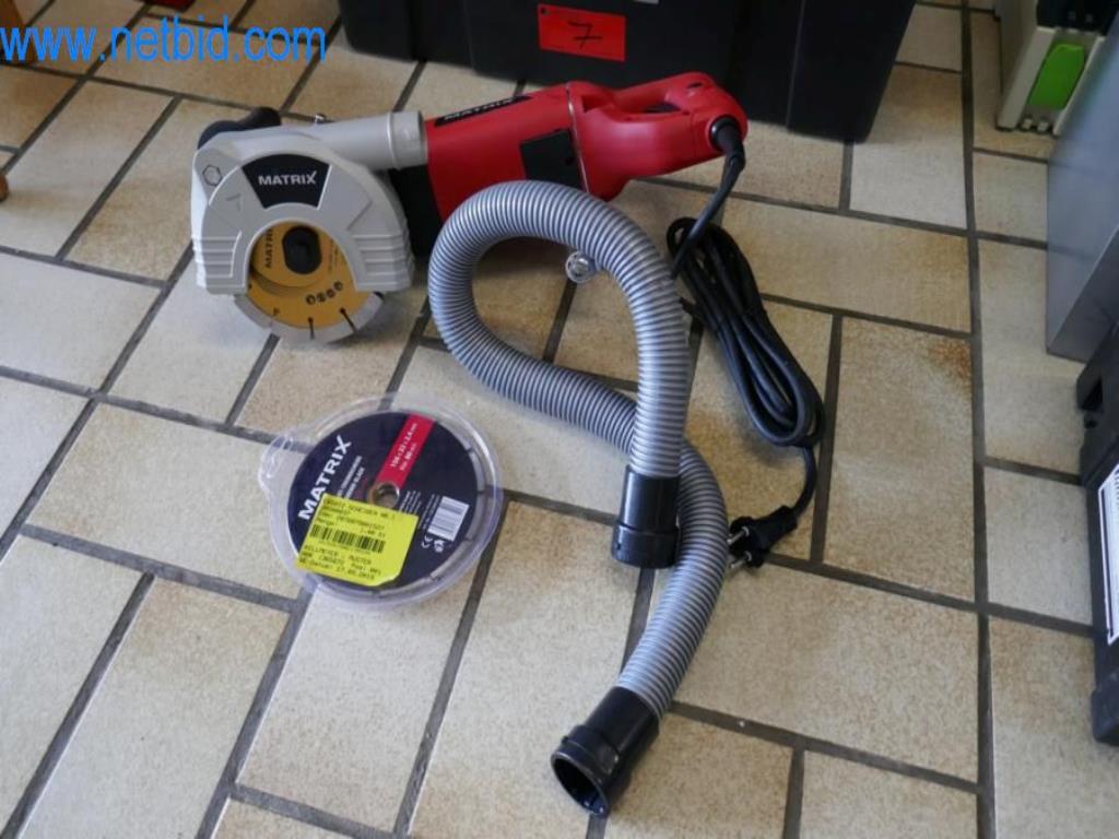 Maschinen, Warenvorräte und Montagematerial einer Dackdeckerei-4