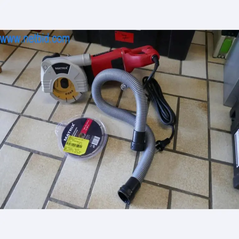Machines, stocks and assembly material of a roofing company-4