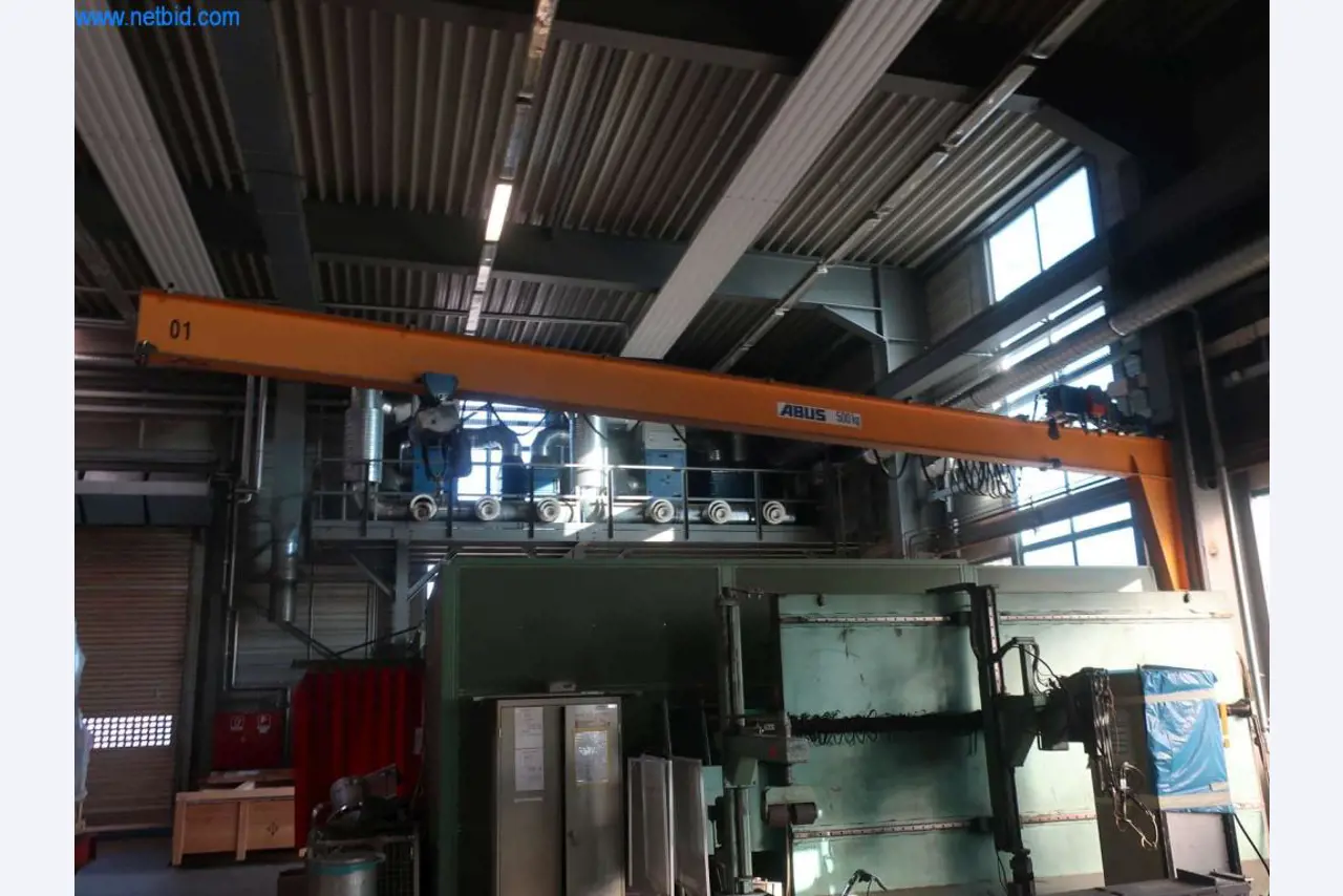 Máquinas e sistemas da Pella Sietas GmbH-1