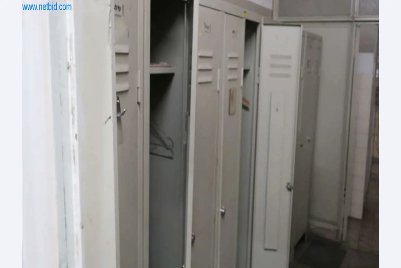 Stroji in sistemi podjetja Pella Sietas GmbH-2