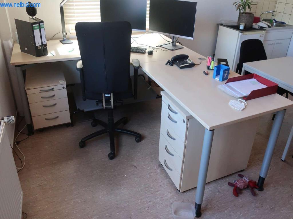 Stroje a systémy od společnosti Pella Sietas GmbH-1