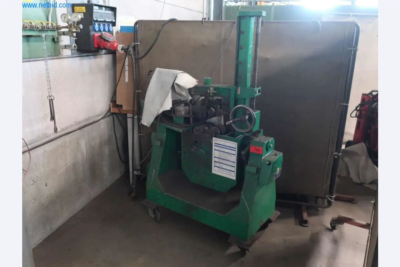 Máquinas e sistemas da Pella Sietas GmbH-1