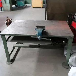 Welding table