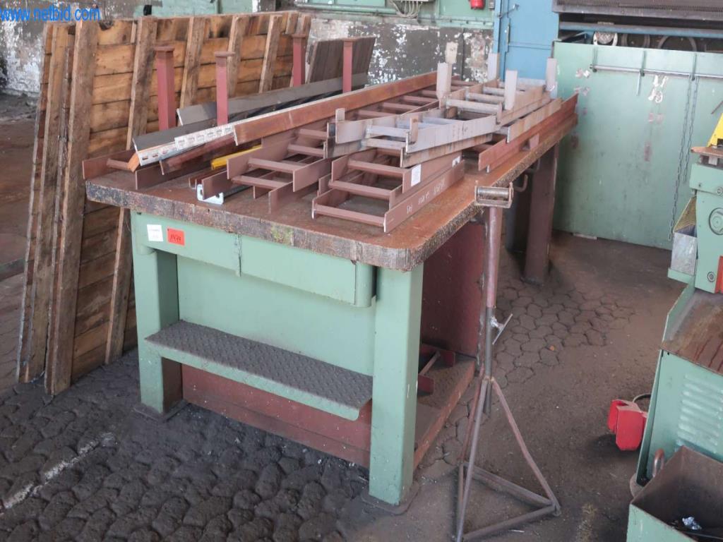 Stroje a systémy od společnosti Pella Sietas GmbH-1