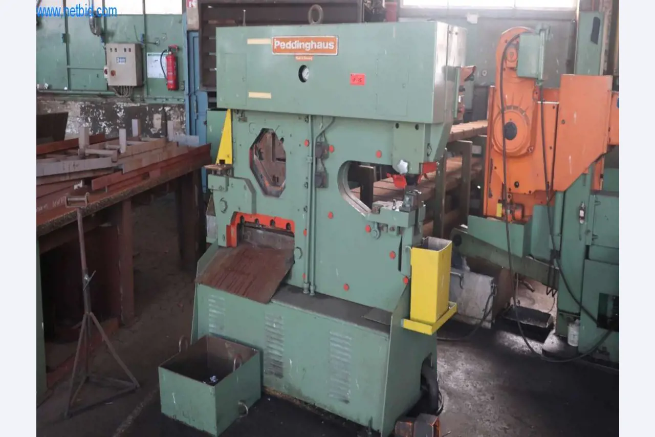 Máquinas e sistemas da Pella Sietas GmbH-1