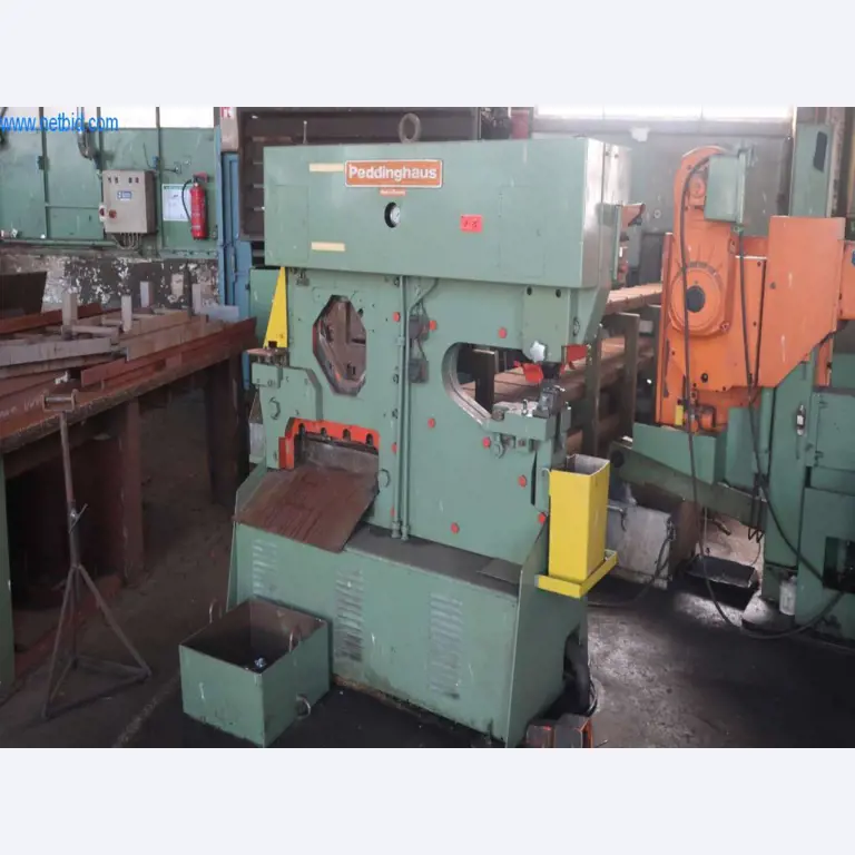 Máquinas e sistemas da Pella Sietas GmbH-1