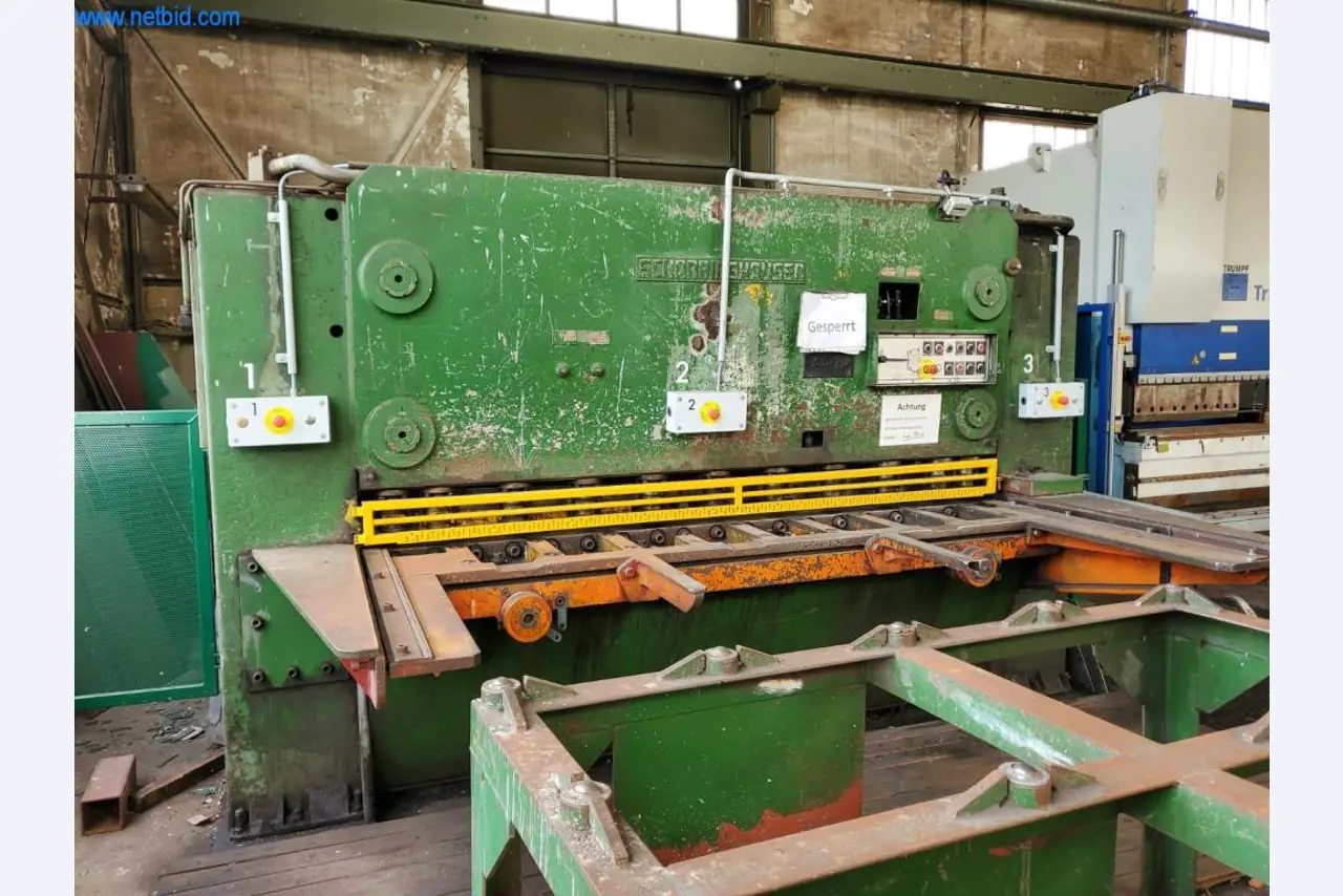 Máquinas e sistemas da Pella Sietas GmbH-1